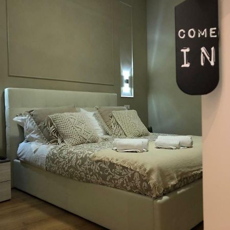Pantheon Luxury Suite Rome Bagian luar foto