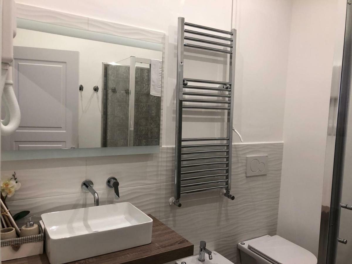 Pantheon Luxury Suite Rome Bagian luar foto