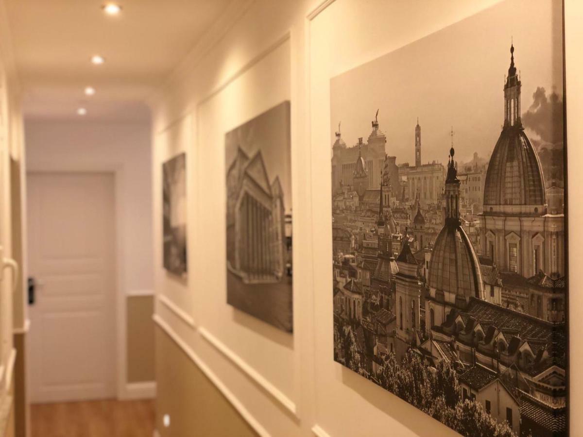 Pantheon Luxury Suite Rome Bagian luar foto