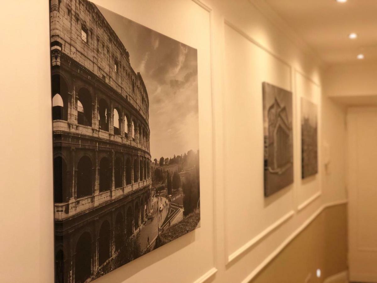 Pantheon Luxury Suite Rome Bagian luar foto
