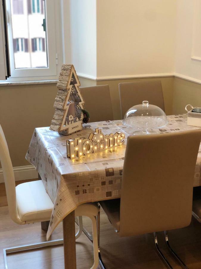 Pantheon Luxury Suite Rome Bagian luar foto