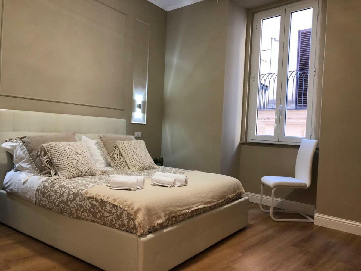Pantheon Luxury Suite Rome Bagian luar foto